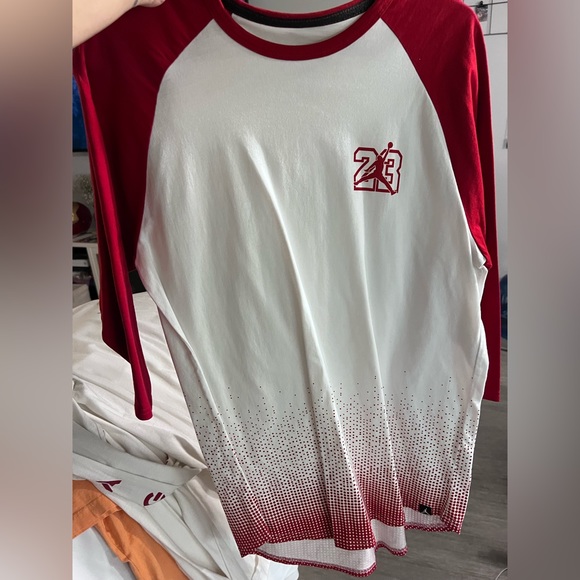 Here is a group of 6 Jordan T-shirts. All of these are size large. - Picture 2 of 6